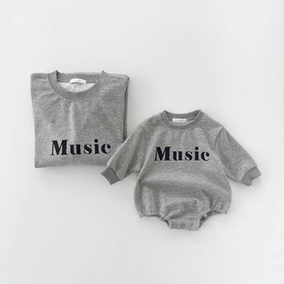 シンプルパーカーロンパース60~90cm