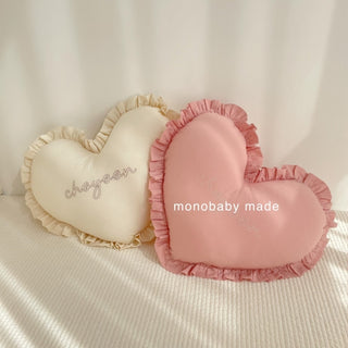 【K】【名入れ刺繍】レースハートクッション