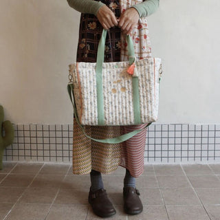 ヌビバッグ ミントチェリーマザーズバッグ イブル