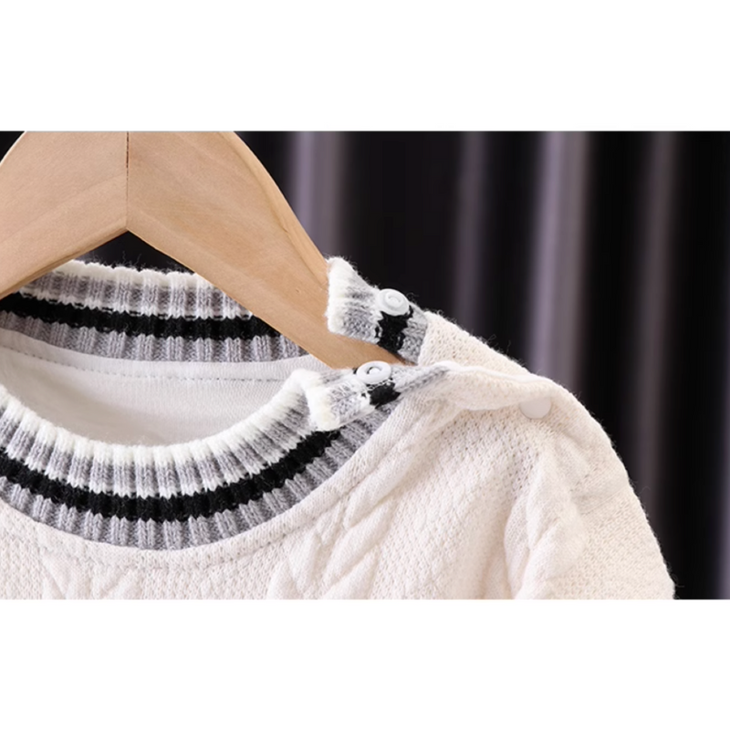 もこくまニットロンパース60〜100cm