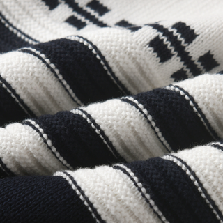 クラシックネイビーニットロンパース　59cm～90cm