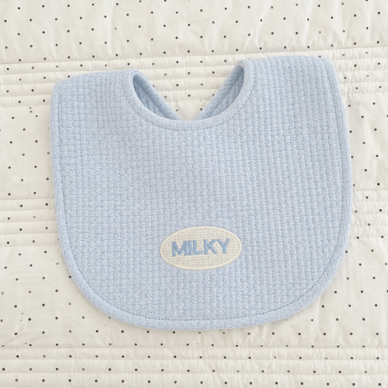 名入れ刺繍】コットンヌビアップリケスタイ｜ベビーのスタイ｜ベビー服