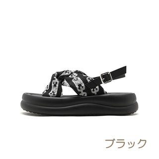 ストラップパターンサンダル