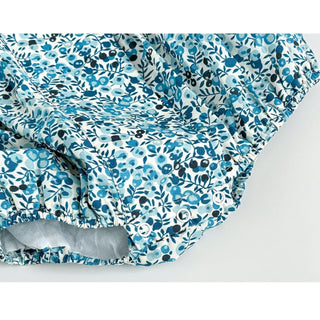 ブルーフラワーステッチロンパース　60cm～90cm