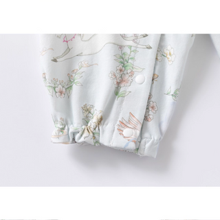 ボタニカルパターンロンパース　60cm～90cm