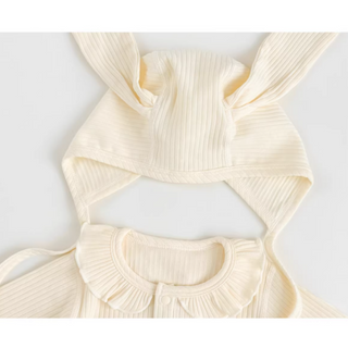 【帽子付き】リブホワイトラビットロンパース　59cm～80cm