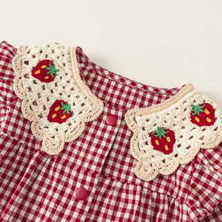 ギンガムチェックいちごロンパース　60cm～100cm