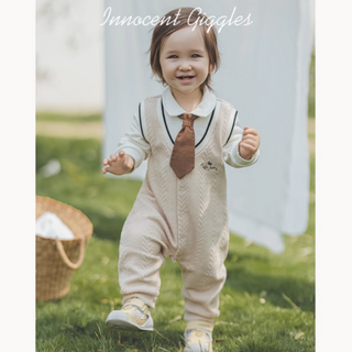 ベージュネクタイフォーマルロンパース　60cm～90cm