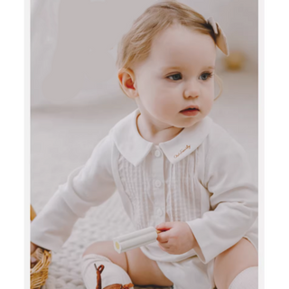 ホワイトプリンスロンパース　60cm～90cm