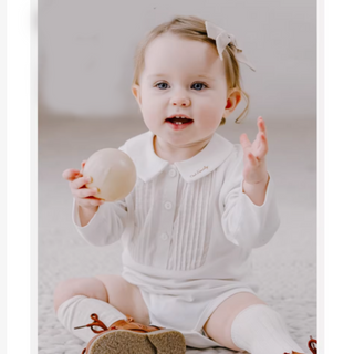 ホワイトプリンスロンパース　60cm～90cm