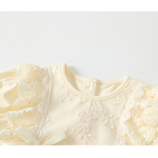 フラワーリボンレースロンパース　60cm～90cm
