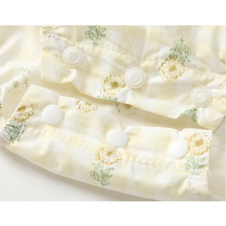 イエローフラワーロンパース　59cm～90cm