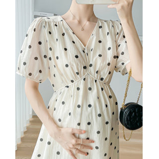 【マタニティもOK】ドットパフワンピース　M～2XL