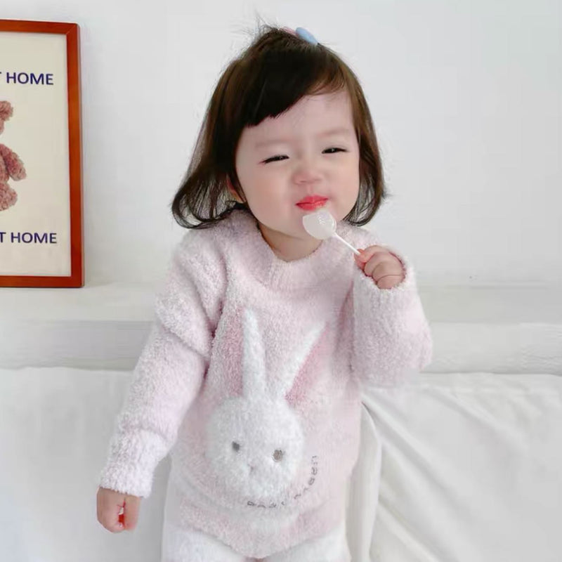 カシミアタッチルームウェアママ用+80〜120cm（うさちゃん）